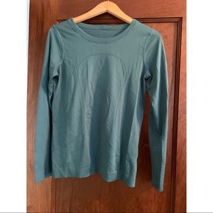 Lululemon Swiftly Relaxed Long Sleeve